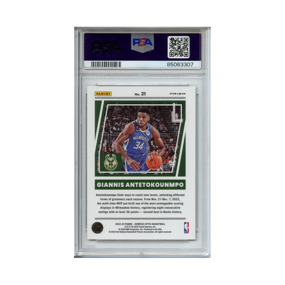 Giannis-Antetokounmpo-Elite-Dominators--Gold-Wave-2022-Donruss-Optic-PSA-8-Rückseite