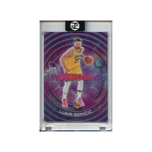 Luka-Doncic-Hypernova-2025-Topps-Chrome-Cosmic-Vorderseite