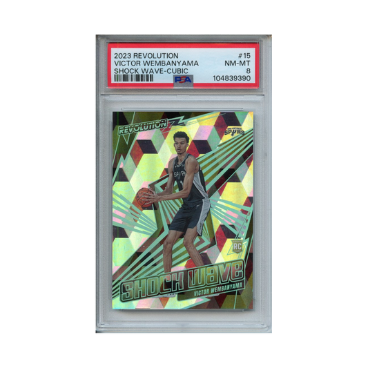 Victor-Wembanyama-Shock-Wave-Cubic-2023-Revolution-PSA-8-Vorderseite