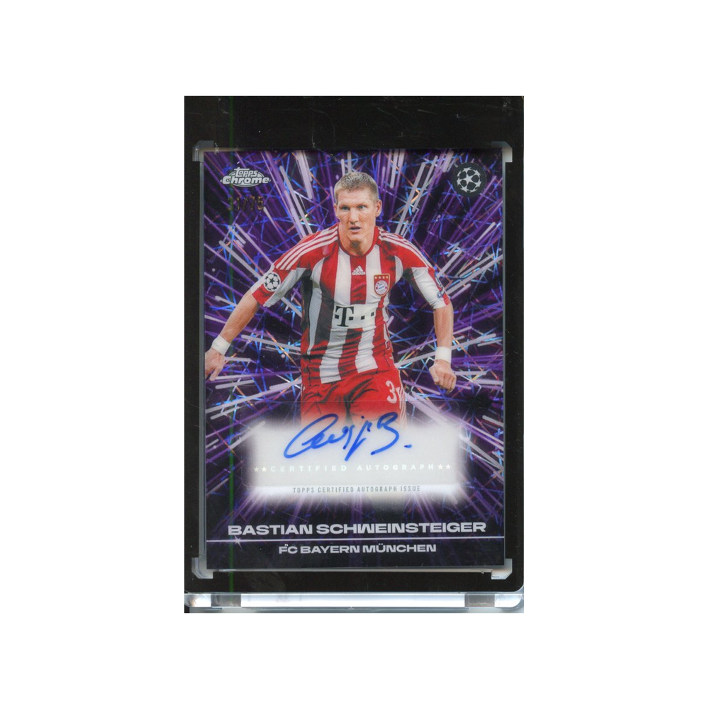 Bastian-Schweinsteiger-Autograph-Purple-Lazer-31/75-Jersey-Number-2025-Topps-Chrome-Vorderseite