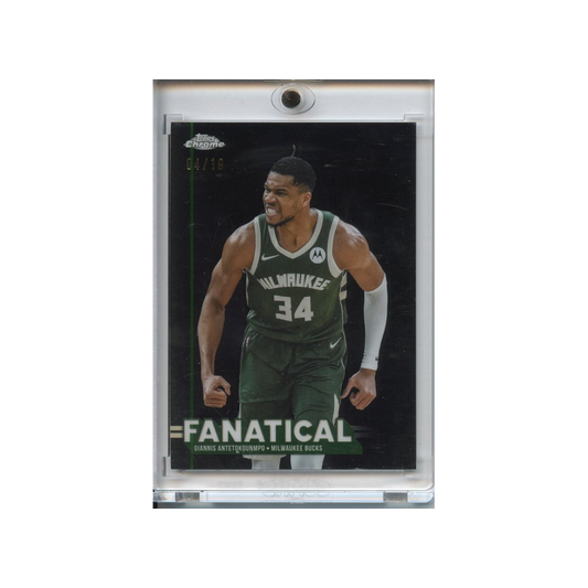Giannis-Antetokounmpo-Fanatical-Black-/10-2025-Topps-Chrome-Vorderseite
