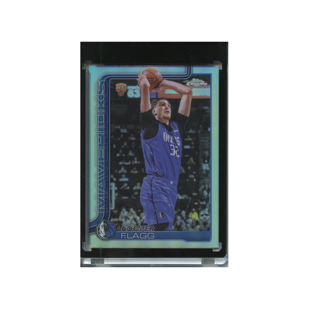 Cooper-Flagg-Refractor-2025-Topps-Chrome-#2-Vorderseite