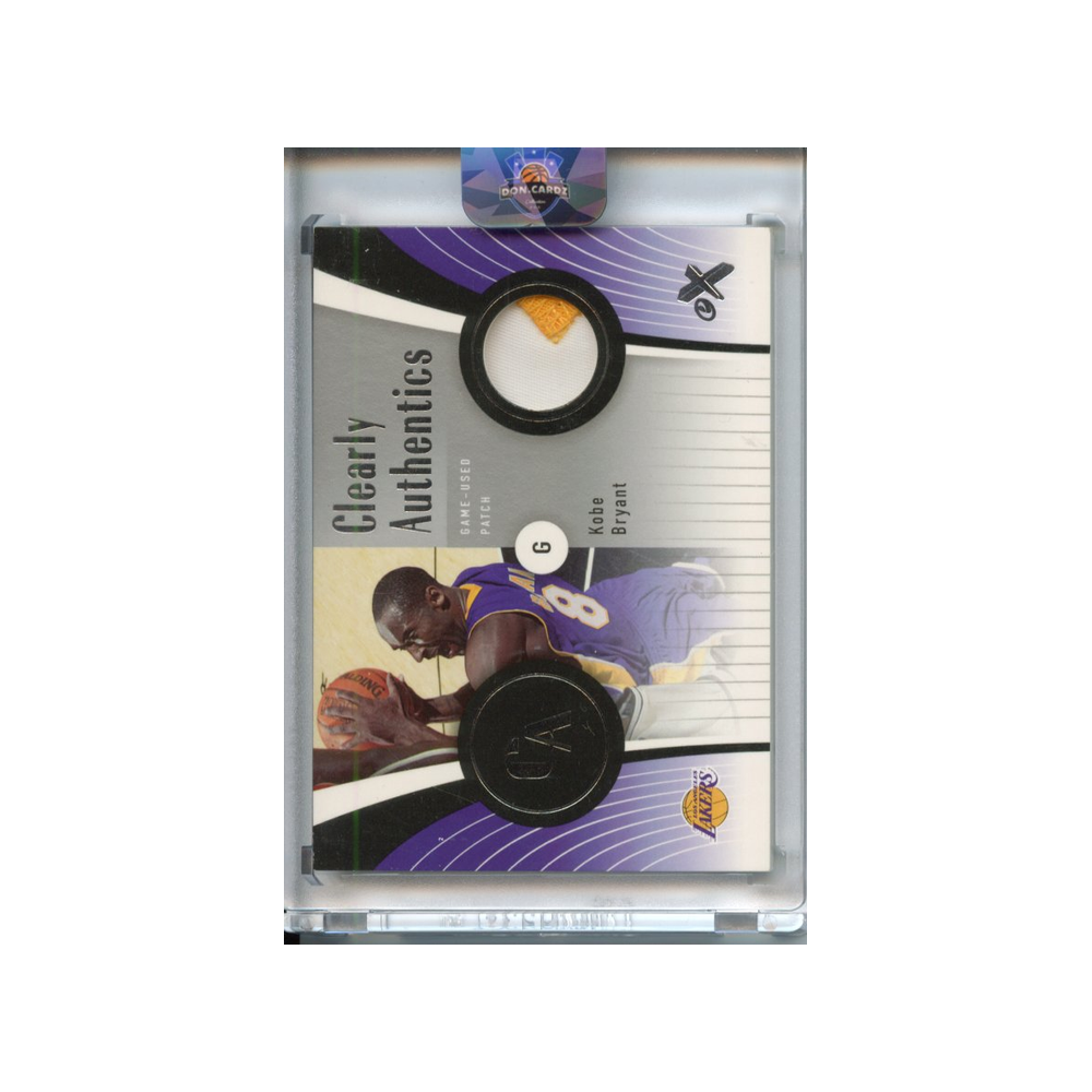 Kobe-Bryant-Clearly-Authentics-Patch-/75-2006-Fleer-EX-Vorderseite