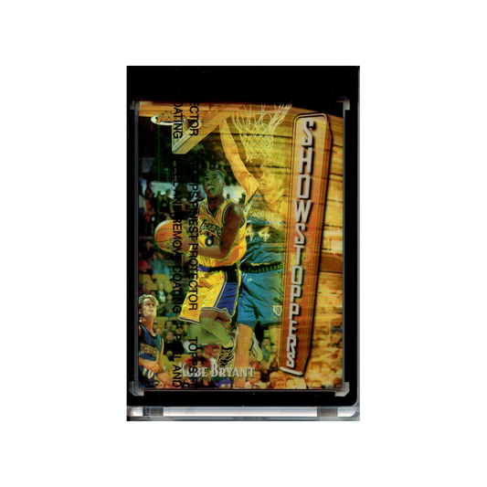 Kobe-Bryant-Showstoppers-Refractor-1997-Topps-Finest-Vorderseite